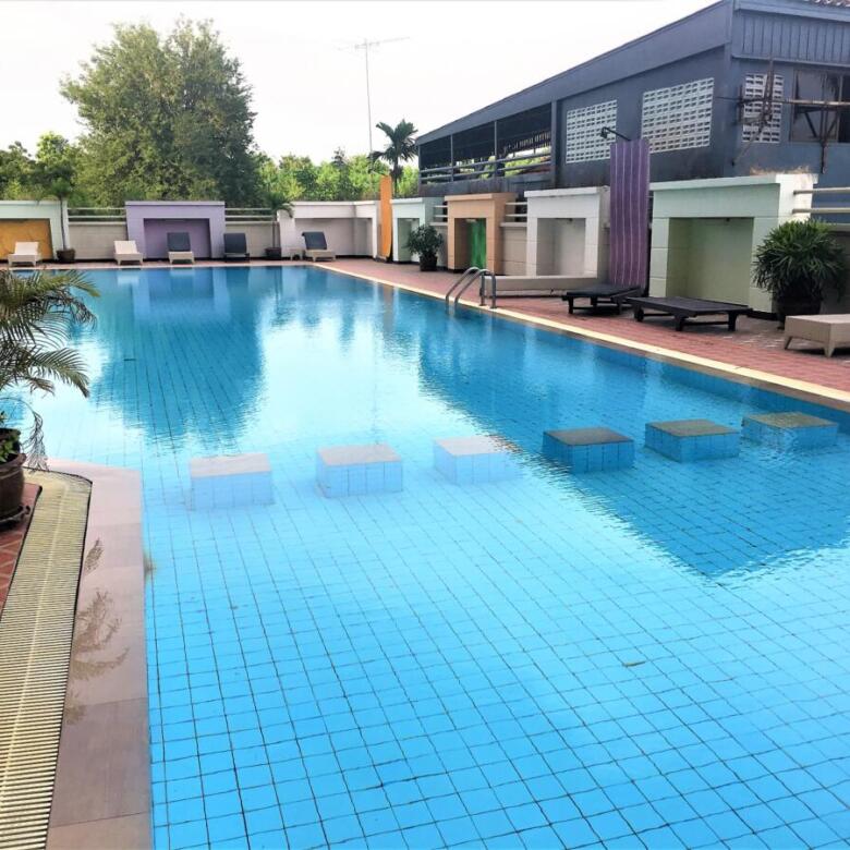 Condo Angket Hip Residence