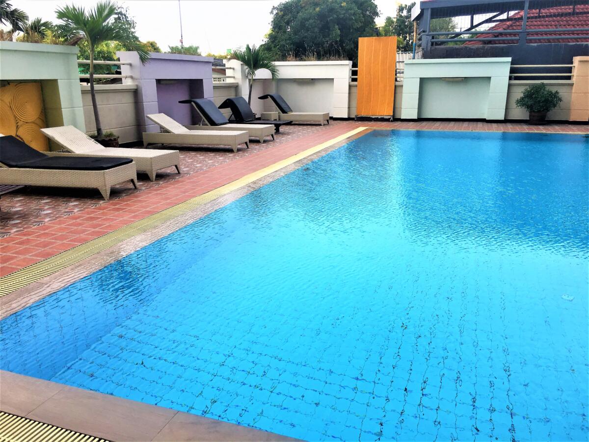 Condo Angket Hip Residence