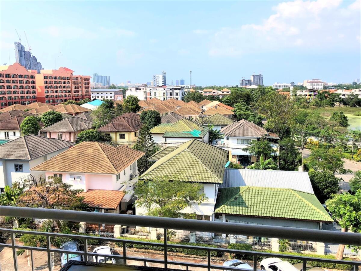 Condo Baan Suan Lalana