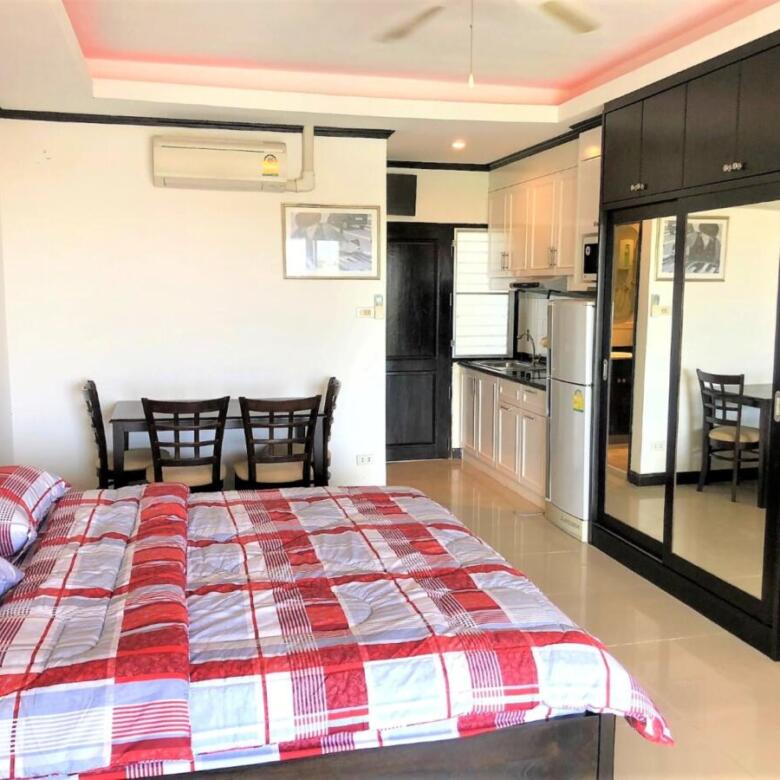 Condo Baan Suan Lalana