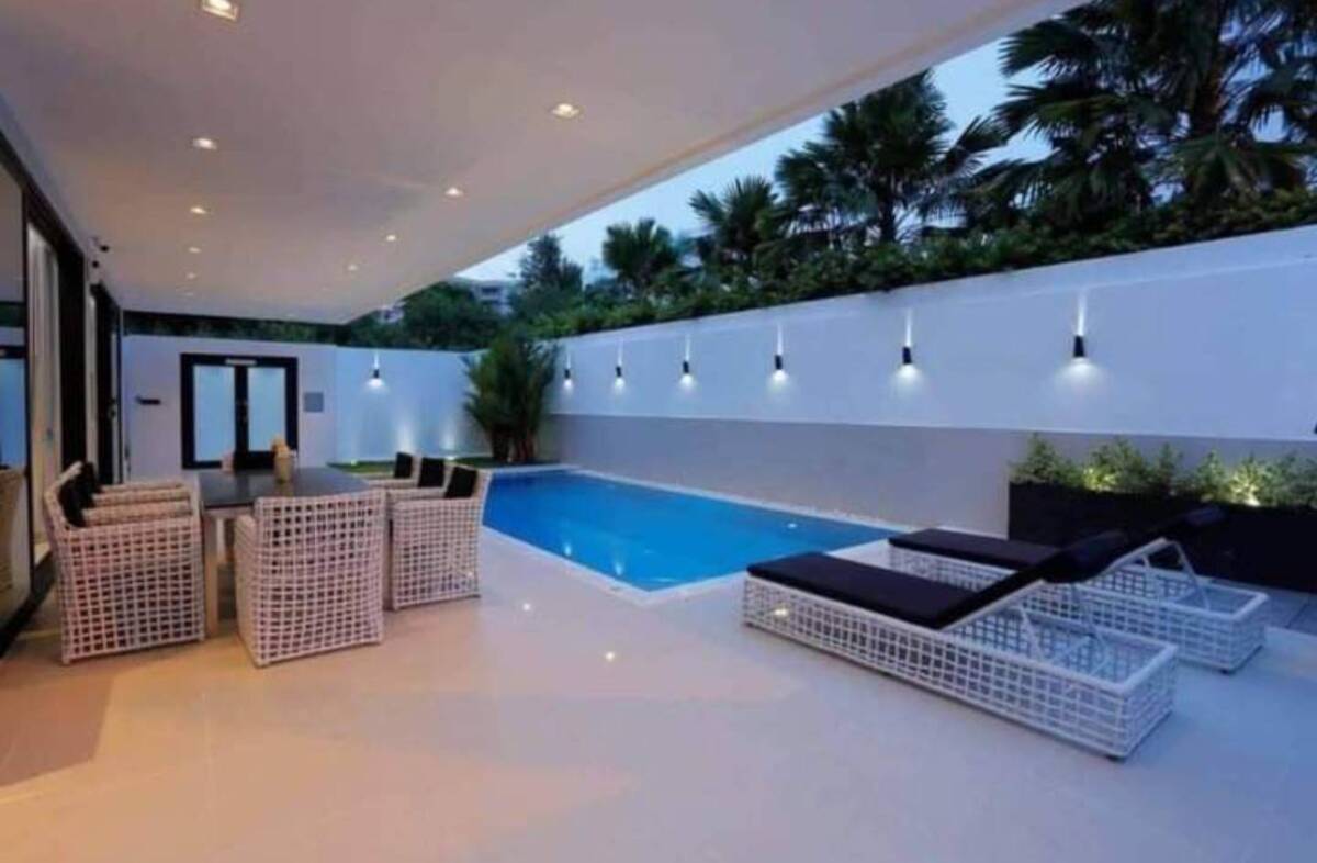 Pool Villa