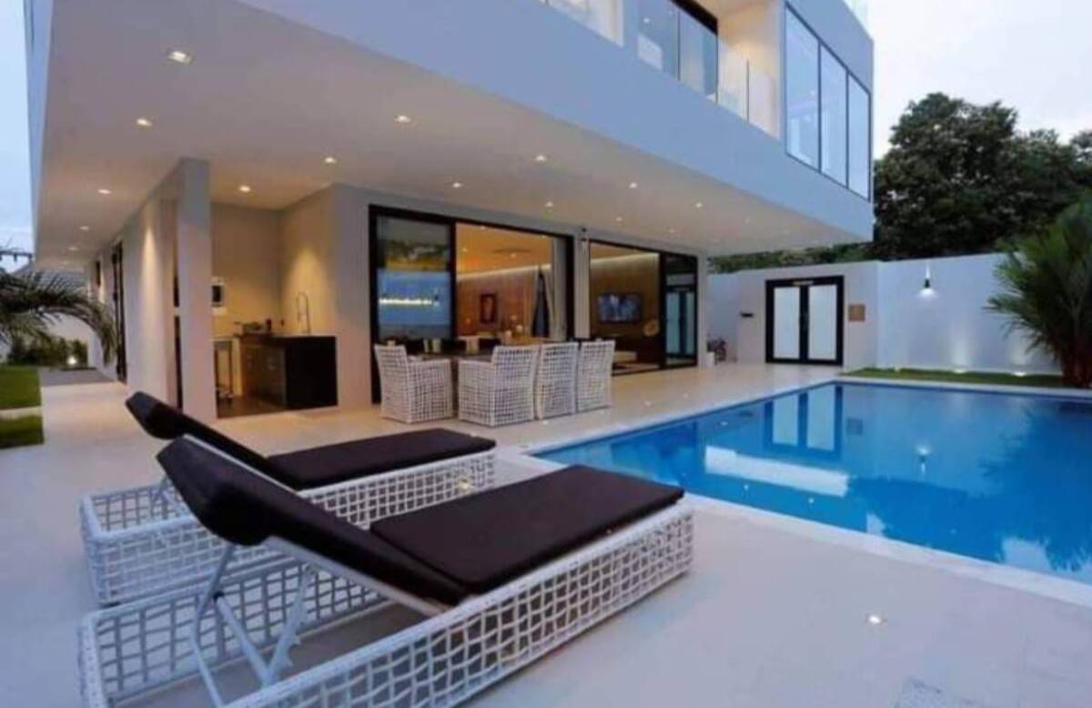 Pool Villa