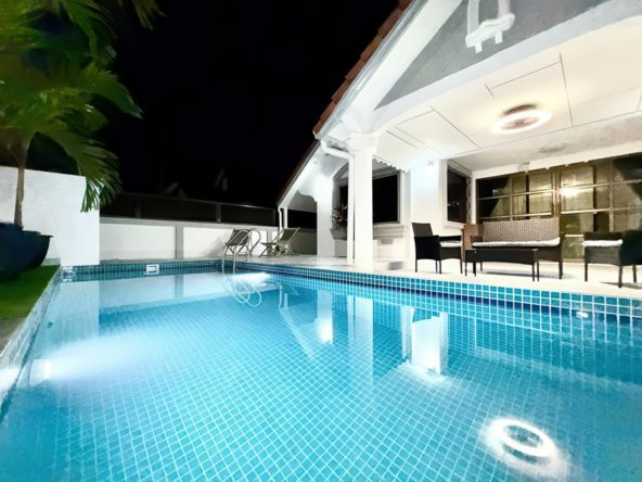 Single house for sale in Pattaya with private pool, company name, full legal support from Pattaya Legal Consultants