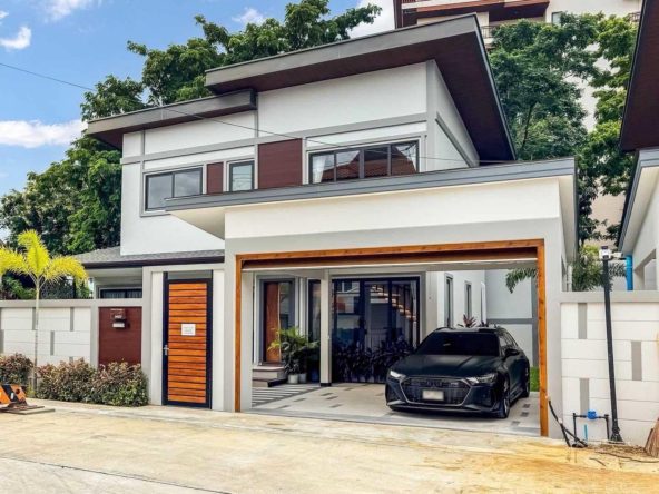 4-bedroom pool villa for sale in Zensiri Midtown Villas, fully furnished, company name, South Pattaya location