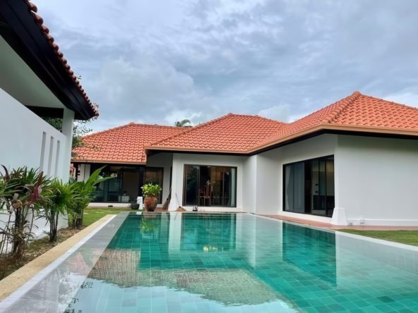 Fully furnished luxury pool villa for sale in Ban Balina 2 Pattaya, 3-bedroom house under Thai company ownership