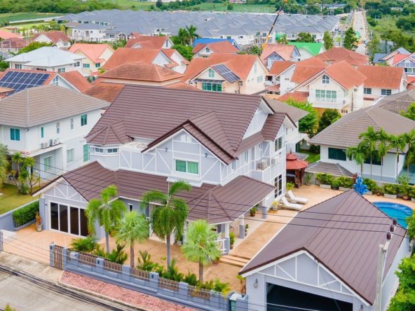 Pool villa for sale in Central Park Hillside Pattaya, 5 bedrooms, Thai name, furnished, private pool, near Jomtien