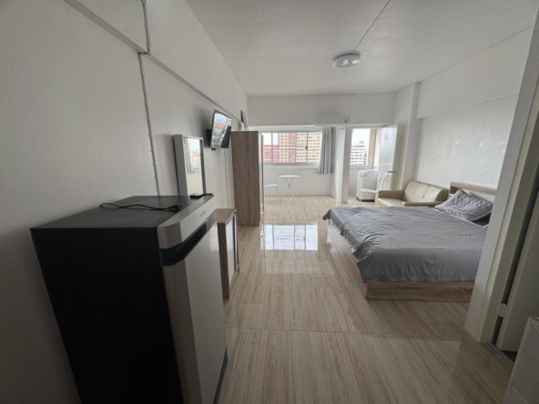 Studio condo for sale Kehha Thepprasit Pattaya, 8th floor, city view, foreign ownership