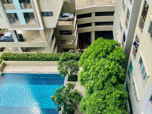 Lumpini Condo Town Pattaya studio for sale, pool view, 10th floor, furnished