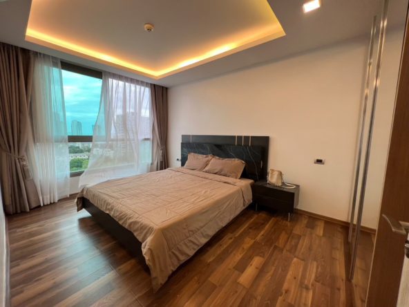 Balcony with fireworks and ocean view from The Peak Tower