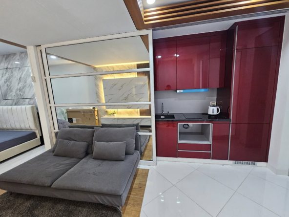 Sea view studio condo at Pure Sunset Beach Pattaya