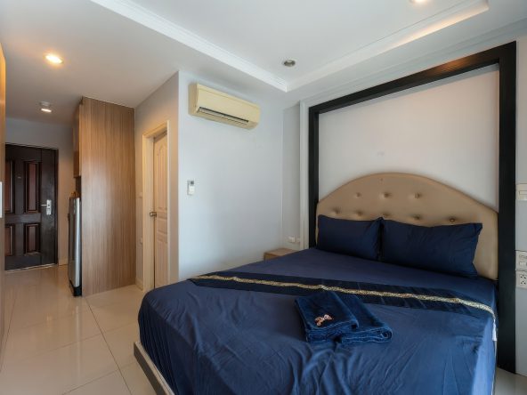 New Nordic Trend 3 studio condo in Pratumnak Pattaya – fully furnished interior