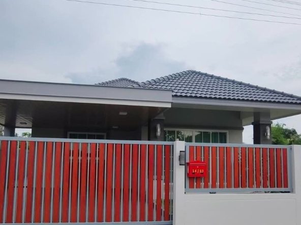 Modern single-storey house East Pattaya 3 bedroom fully furnished