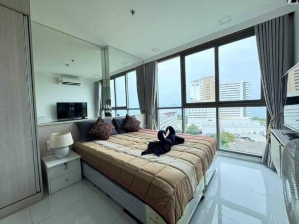 Spacious 1-bedroom condo with panoramic sea views from the 10th floor of The Cloud, Pratumnak.