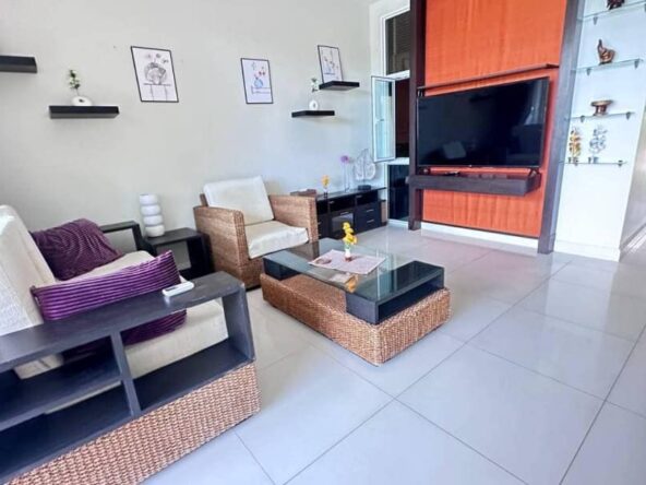 Luxurious 2-bedroom apartment at Sunrise Residence Beach Resort with a stunning pool view
