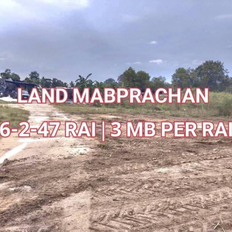 Aerial shot of sprawling land for sale near Lake Mabprachan in Pattaya.