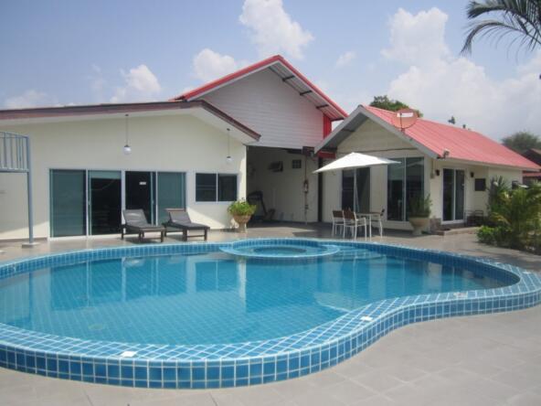 Serene 50-room resort nestled in East Pattaya's lush landscape.