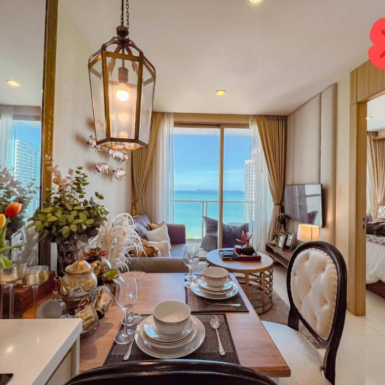 1-bedroom condo for sale in Riviera Wongamat, sea view, 22nd floor, Thai name, fully furnished, prime location