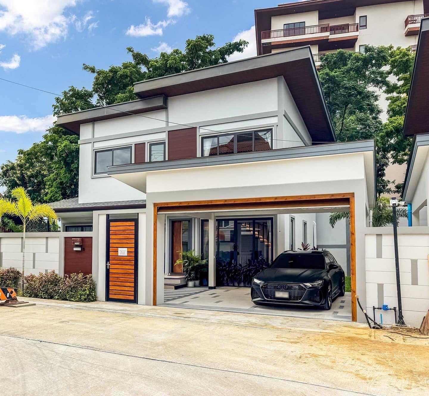 4-bedroom pool villa for sale in Zensiri Midtown Villas, fully furnished, company name, South Pattaya location