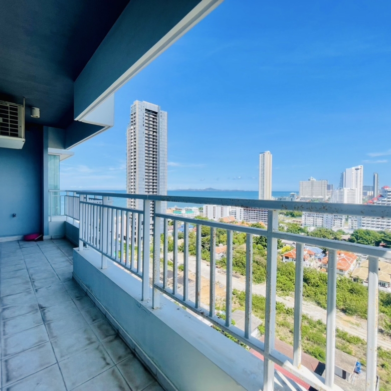 1-bedroom condo for sale in Lumpini Park Beach Jomtien with sea view, fully furnished, foreign name, 17th floor