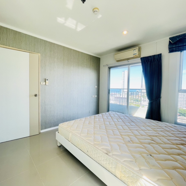 1-bedroom condo for sale in Lumpini Park Beach Jomtien with sea view, fully furnished, foreign name, 17th floor