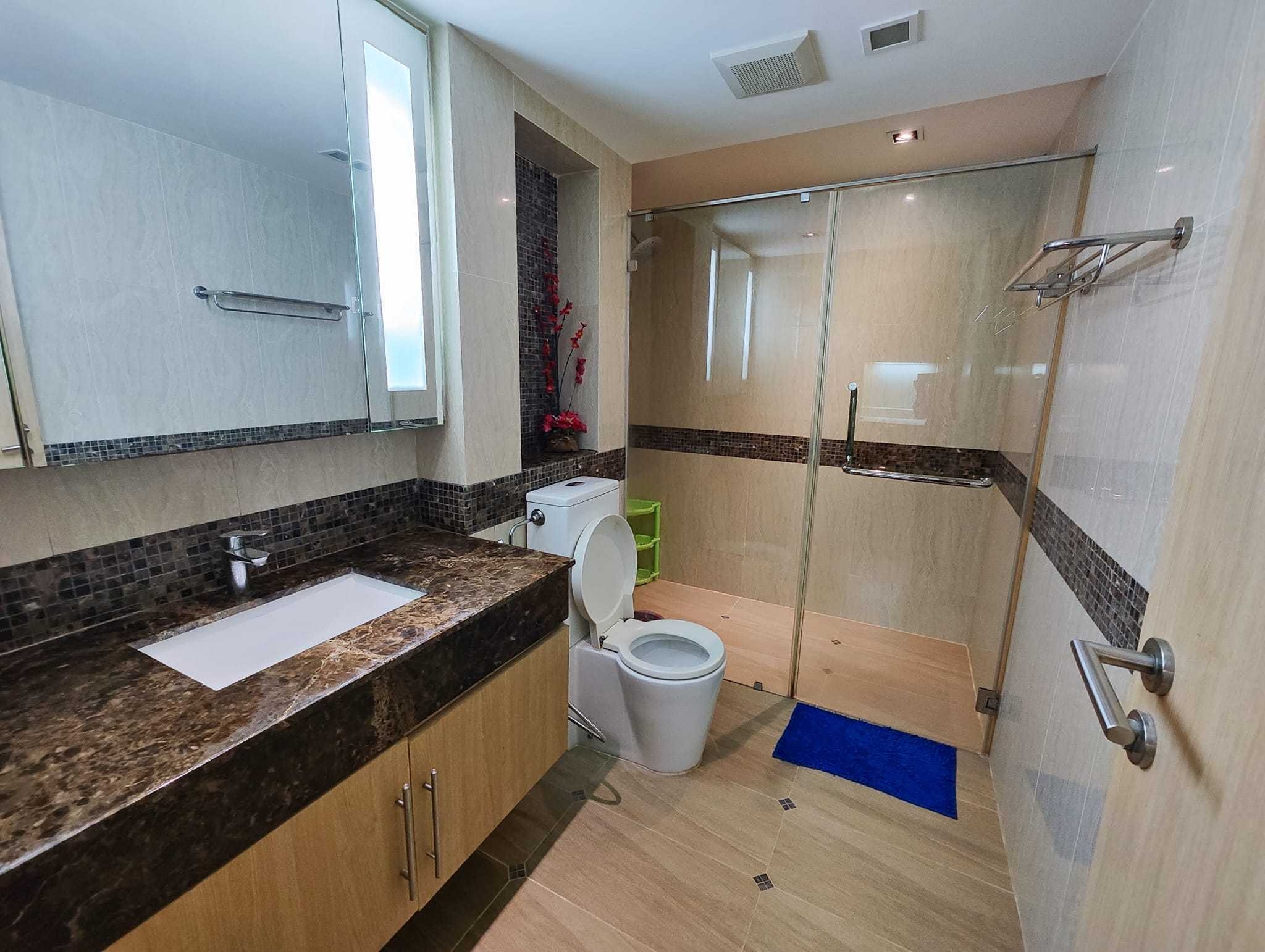Studio condo for sale in The Cliff Pattaya, 2nd floor, pool view, fully furnished, company name
