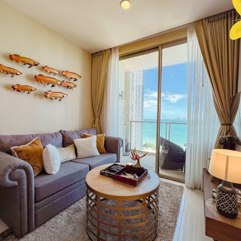 1-bedroom condo for sale in Riviera Wongamat, sea view, 22nd floor, Thai name, fully furnished, prime location