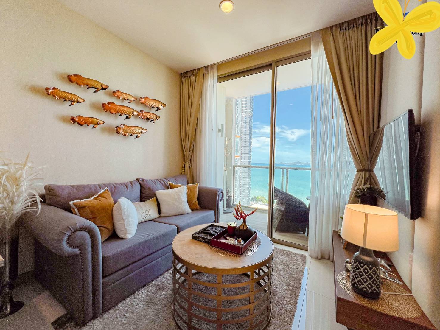 1-bedroom condo for sale in Riviera Wongamat, sea view, 22nd floor, Thai name, fully furnished, prime location