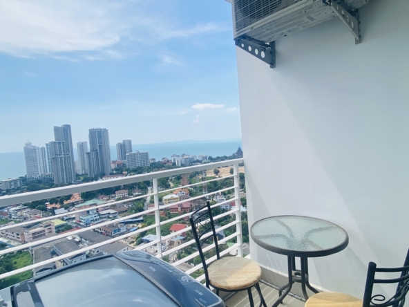 Studio condo for sale in AD Hyatt Condominium, 29th floor, sea view, foreign name, fully furnished, Naklua area