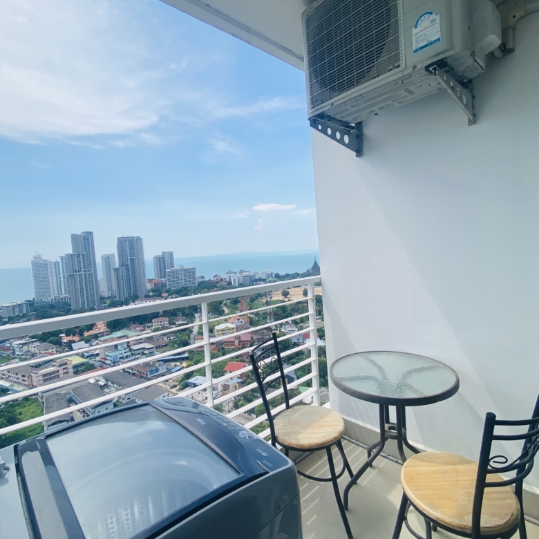 Studio condo for sale in AD Hyatt Condominium, 29th floor, sea view, foreign name, fully furnished, Naklua area