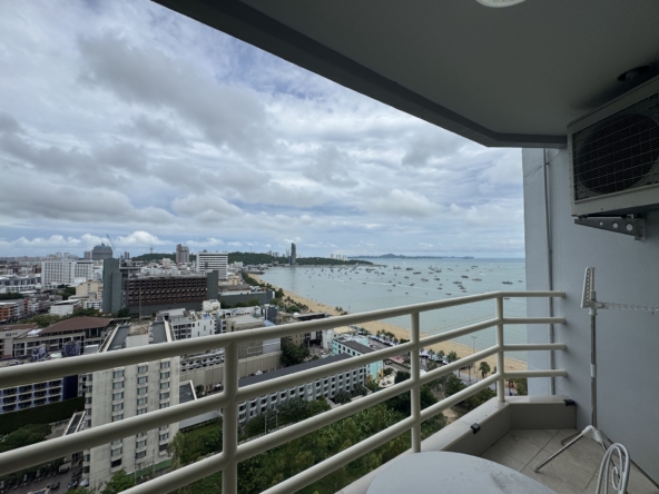 Sea view condo for rent in View Talay 6, 21st floor, 1 bedroom, fully furnished, Pattaya