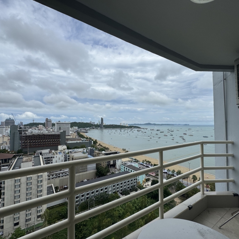Sea view condo for rent in View Talay 6, 21st floor, 1 bedroom, fully furnished, Pattaya