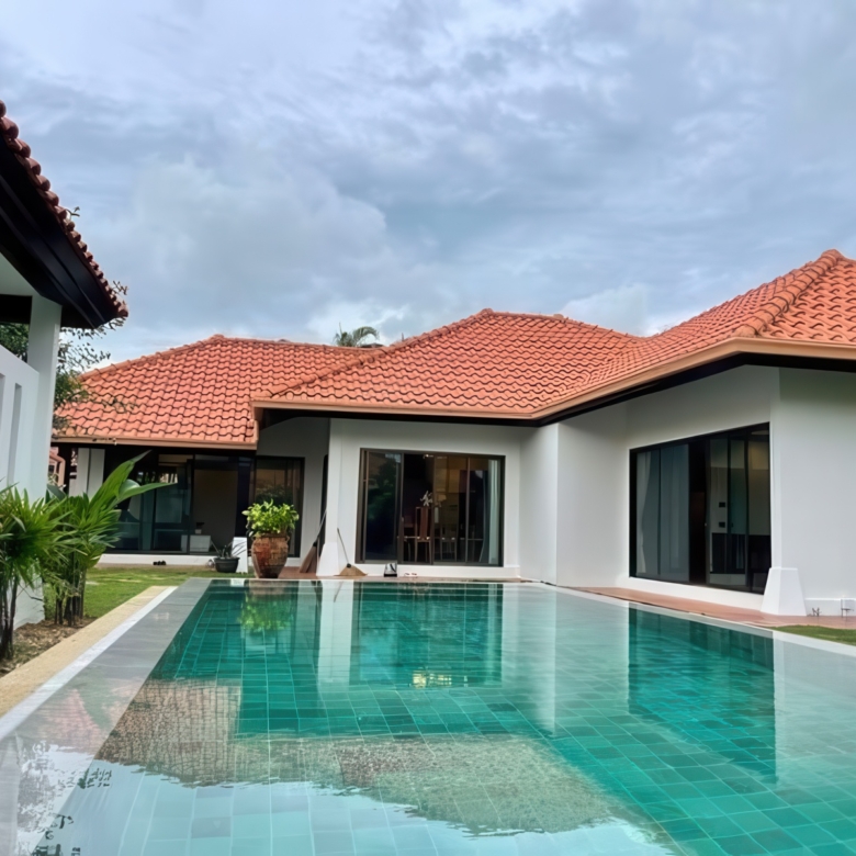 Fully furnished luxury pool villa for sale in Ban Balina 2 Pattaya, 3-bedroom house under Thai company ownership