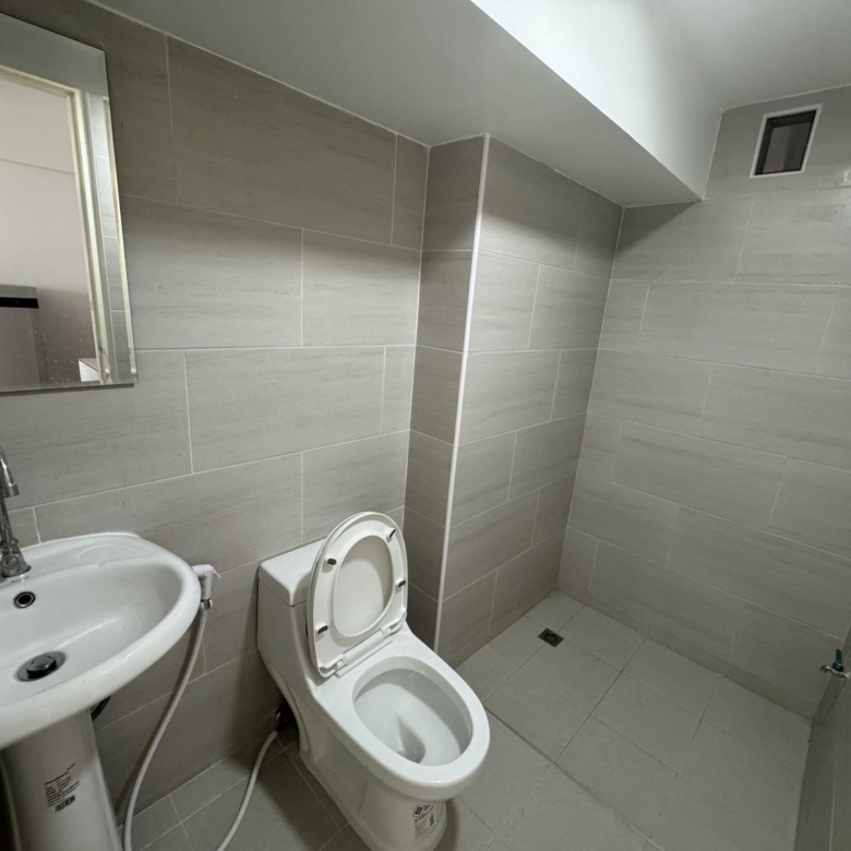 Studio condo for sale Kehha Thepprasit Pattaya, 8th floor, city view, foreign ownership