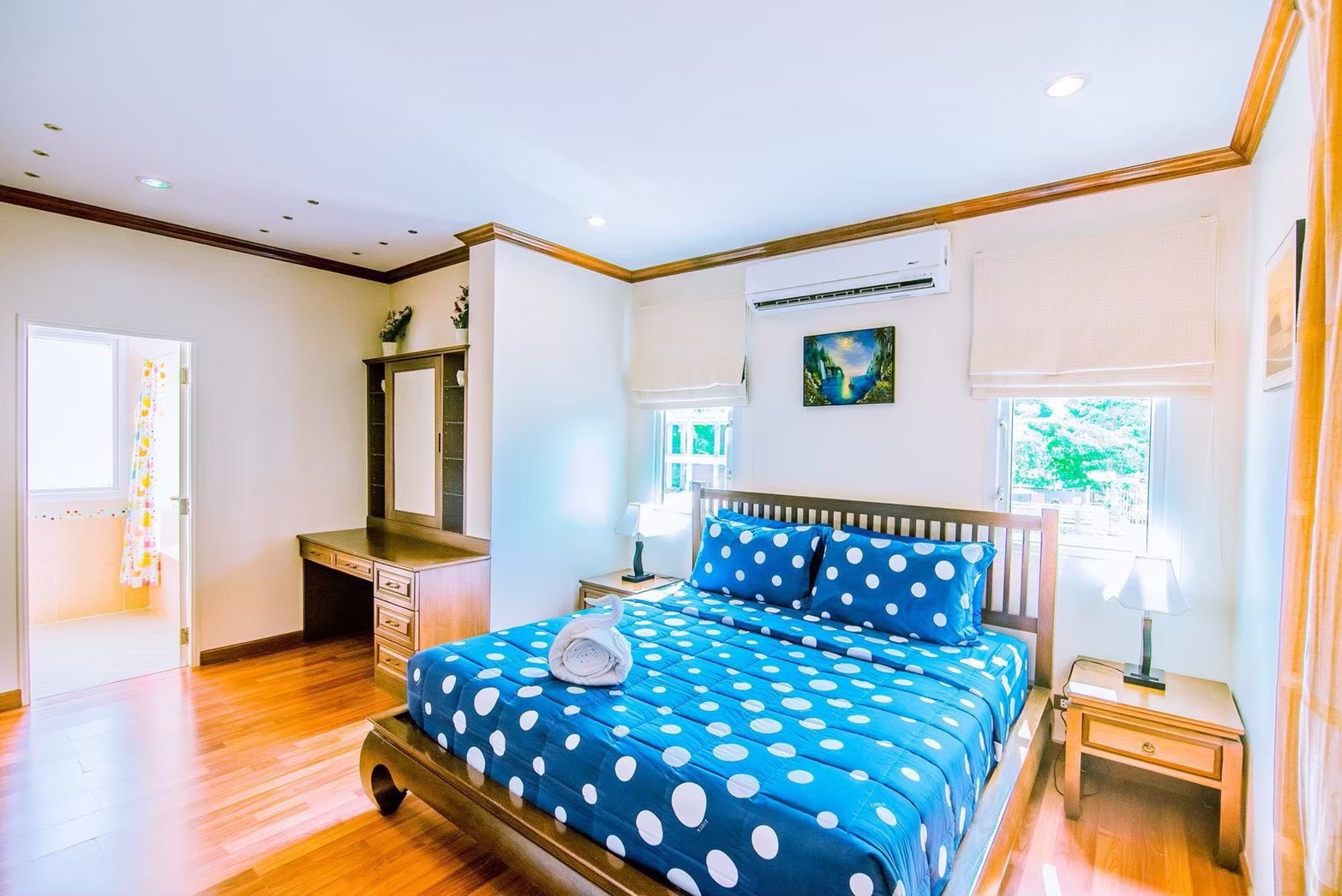Pool villa for rent Jomtien Second Road Pattaya, 4-bedroom, private pool, fully furnished rental home