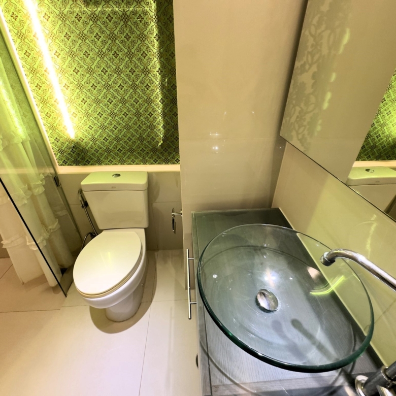 1-bedroom condo for sale in Grande Caribbean Pattaya, 4th floor, city view