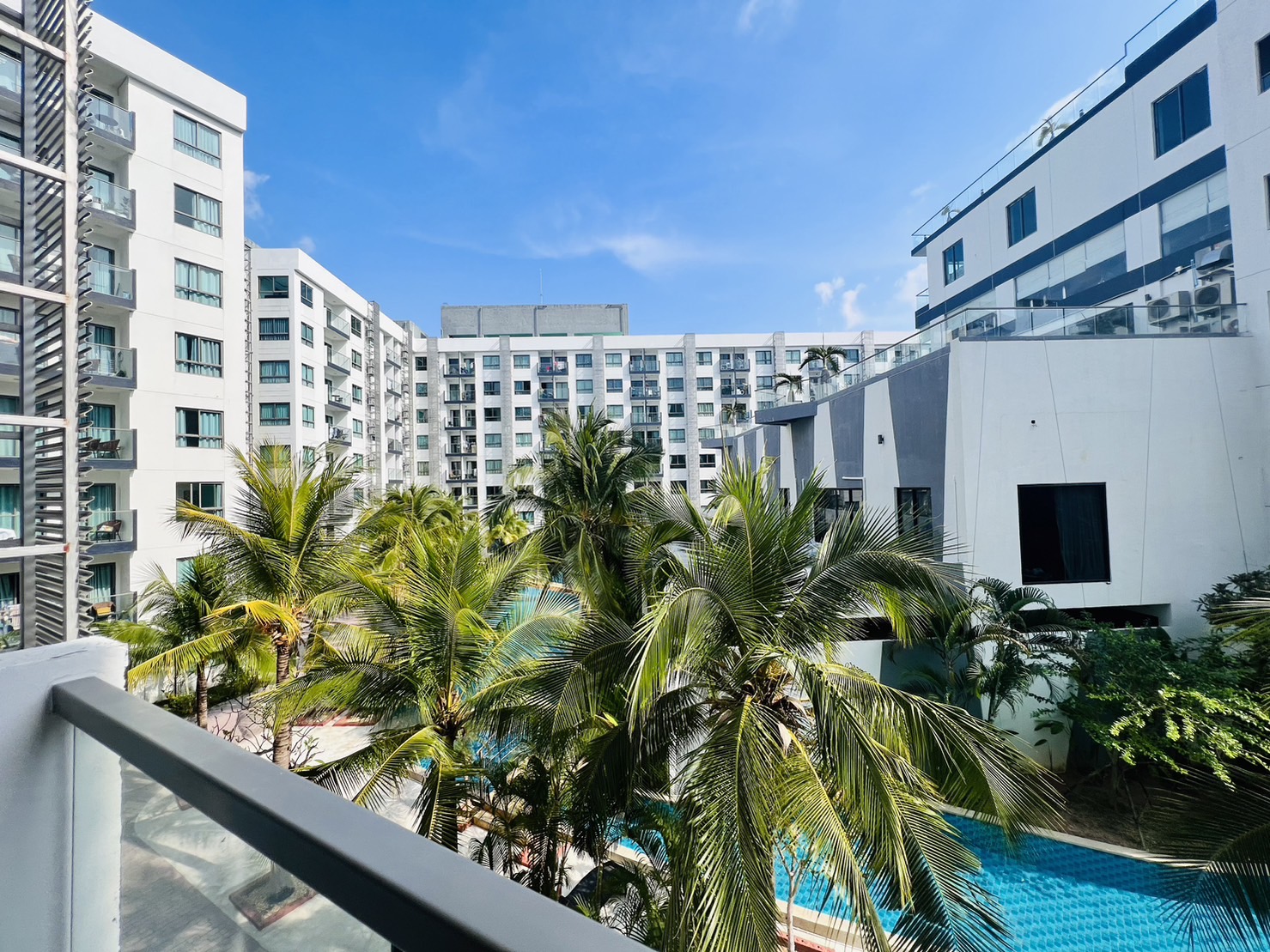 1-bedroom condo for rent at Arcadia Beach Resort Pattaya