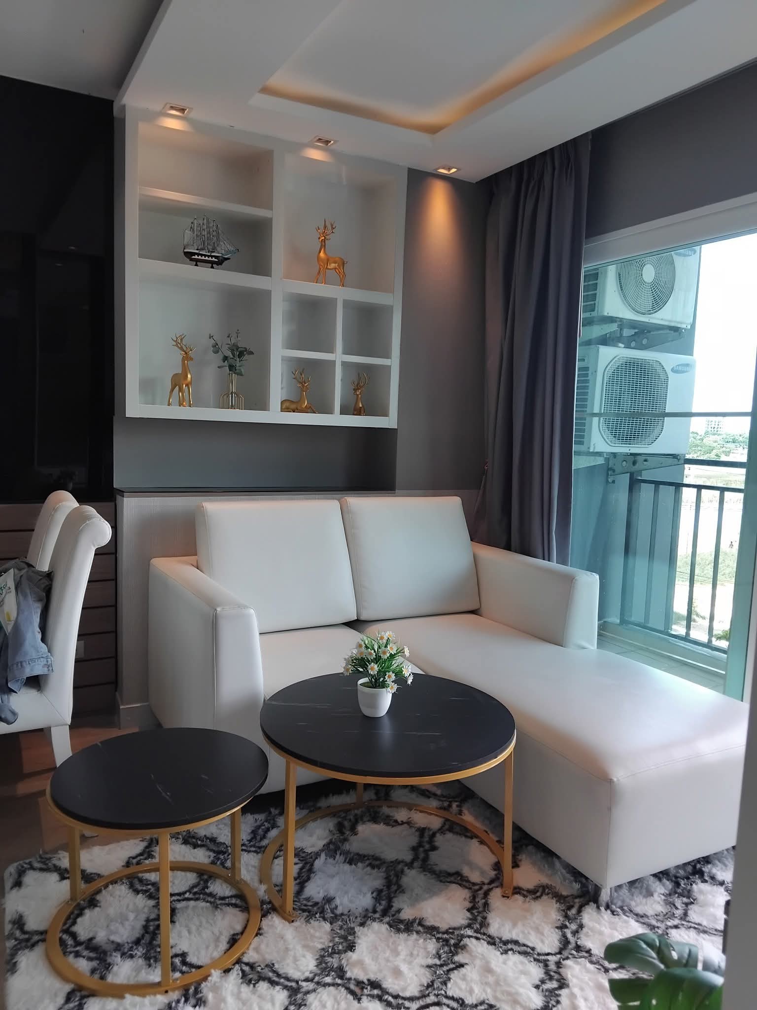 Fully furnished condo for rent at La Santir Jomtien with city view