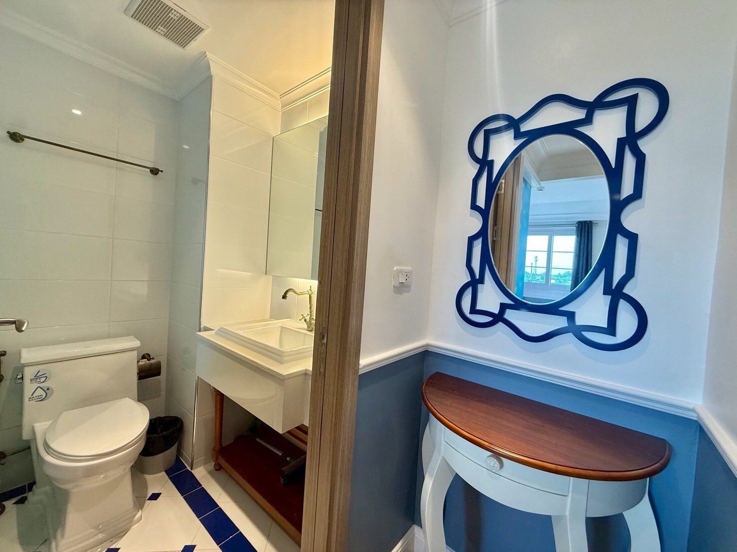 Seven Seas condo for rent Pattaya 1 bedroom city view