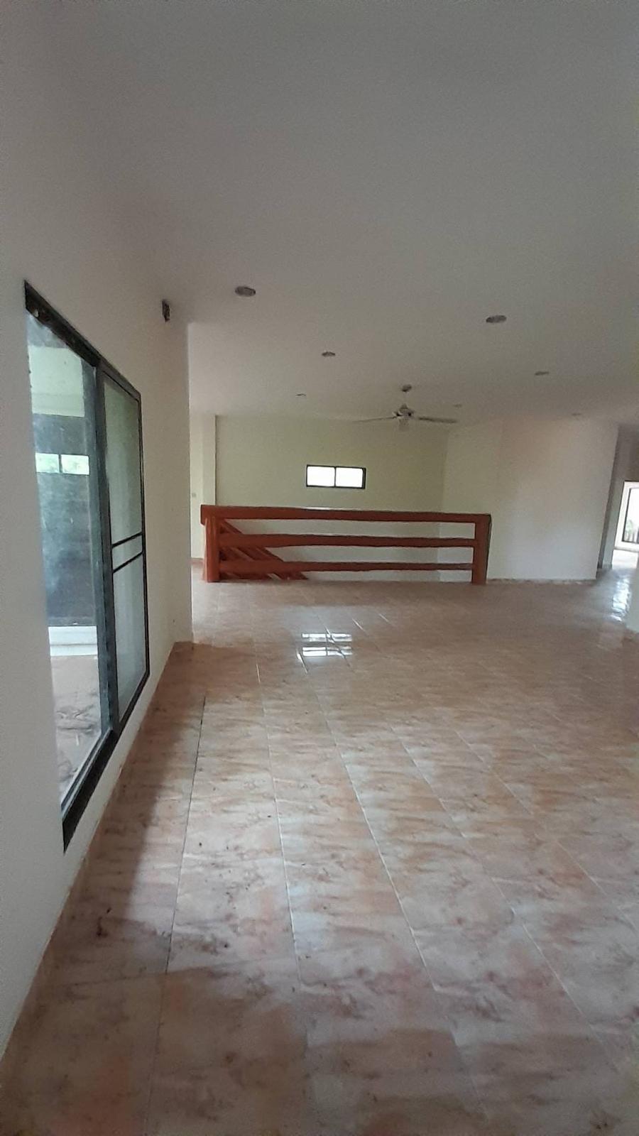 Detached house for renovation in Pattaya with large land