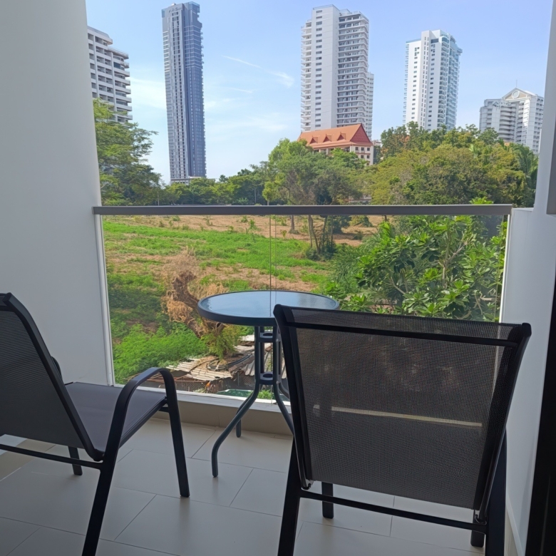 Fully furnished Club Royal condo with balcony view