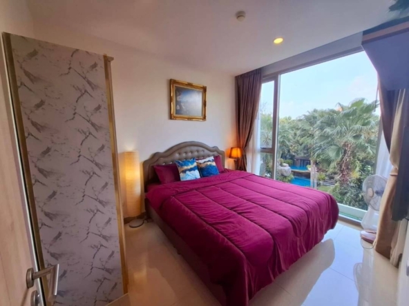 1-bedroom condo for rent in Riviera Wongamat with pool view, Building B, fully furnished, Wi-Fi included