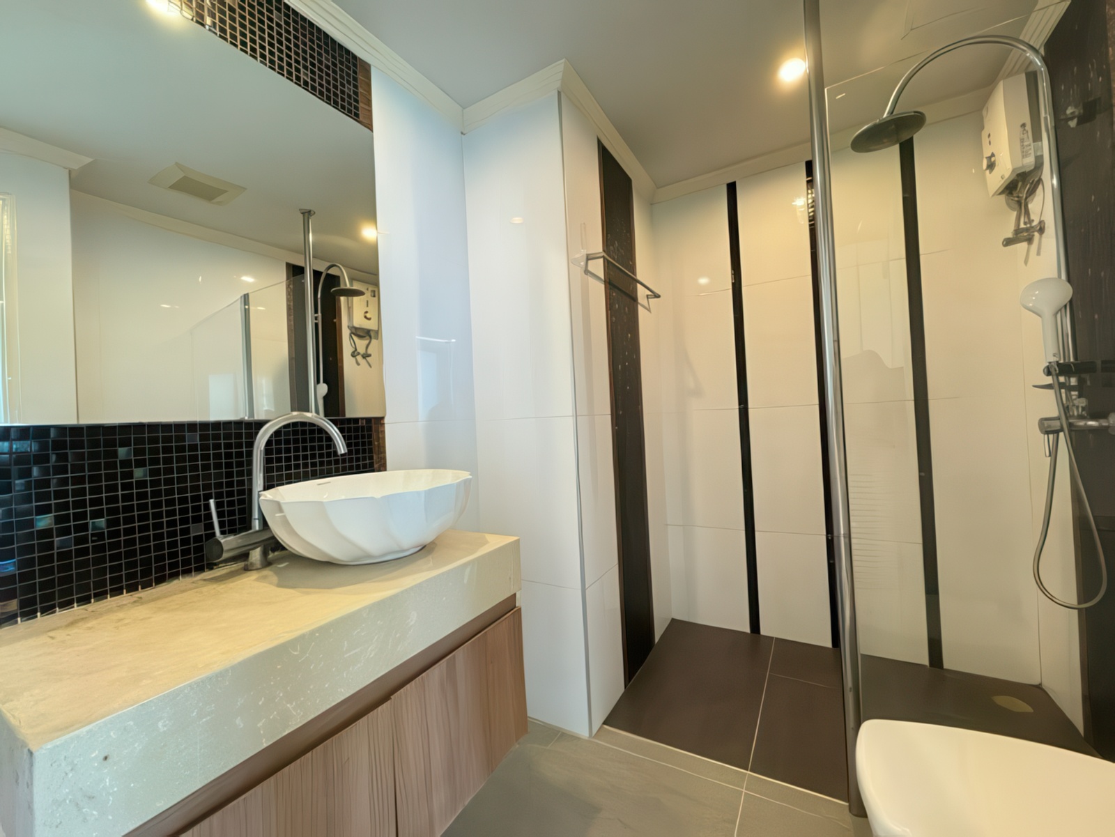 Affordable Jomtien condo under 2M THB in Amazon Residence, Bunkanchana Road – ideal for investment or holiday home