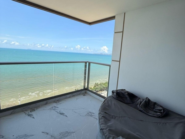 Foreign Name sea-view condo near Jomtien Beach, transfer fee 50/50