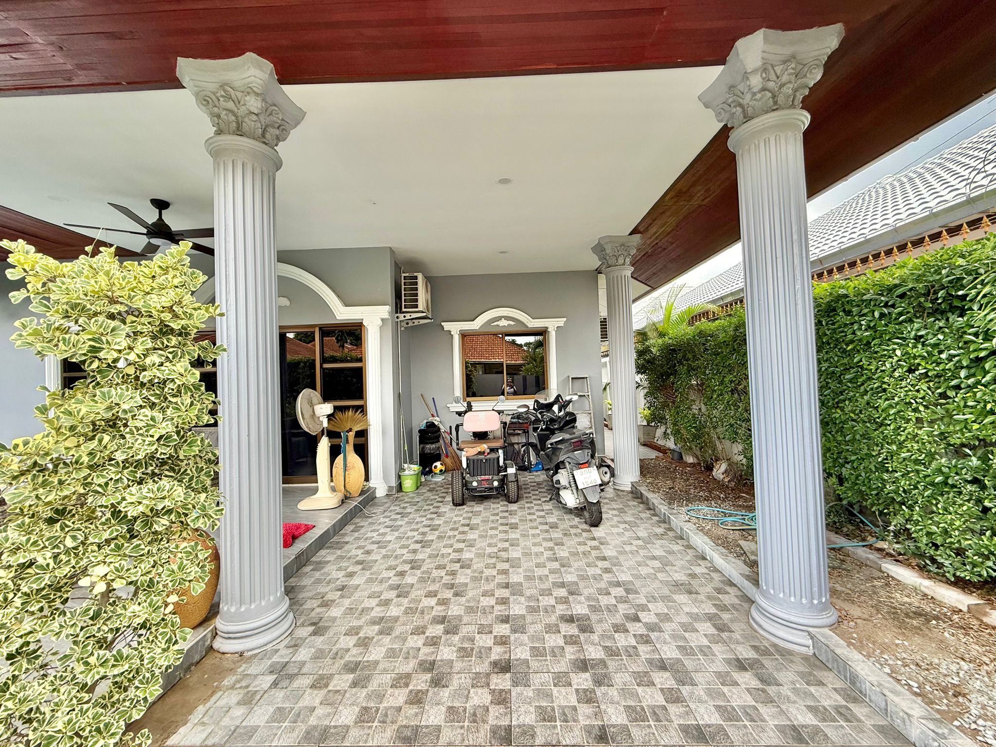 3 Bedroom Pool Villa for Sale in Ekamongkol Chaiyaphruek 2 Pattaya – Front View