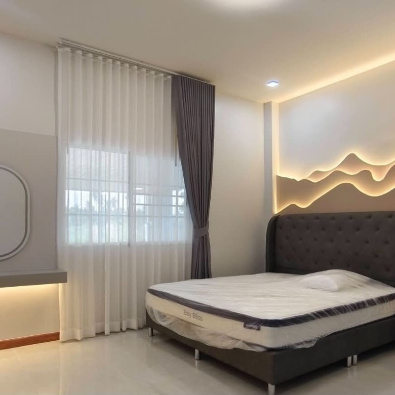 Modern single-storey house East Pattaya 3 bedroom fully furnished
